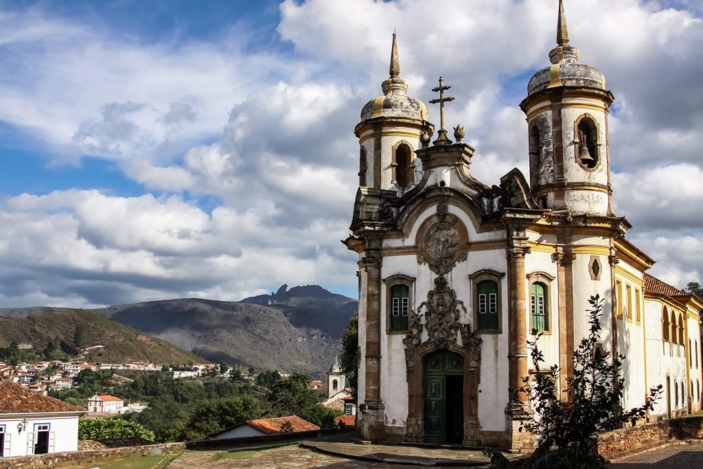 GettyImages 657536760 2 1 1024x683 Conheça os melhores destinos para fazer turismo religioso no Brasil
