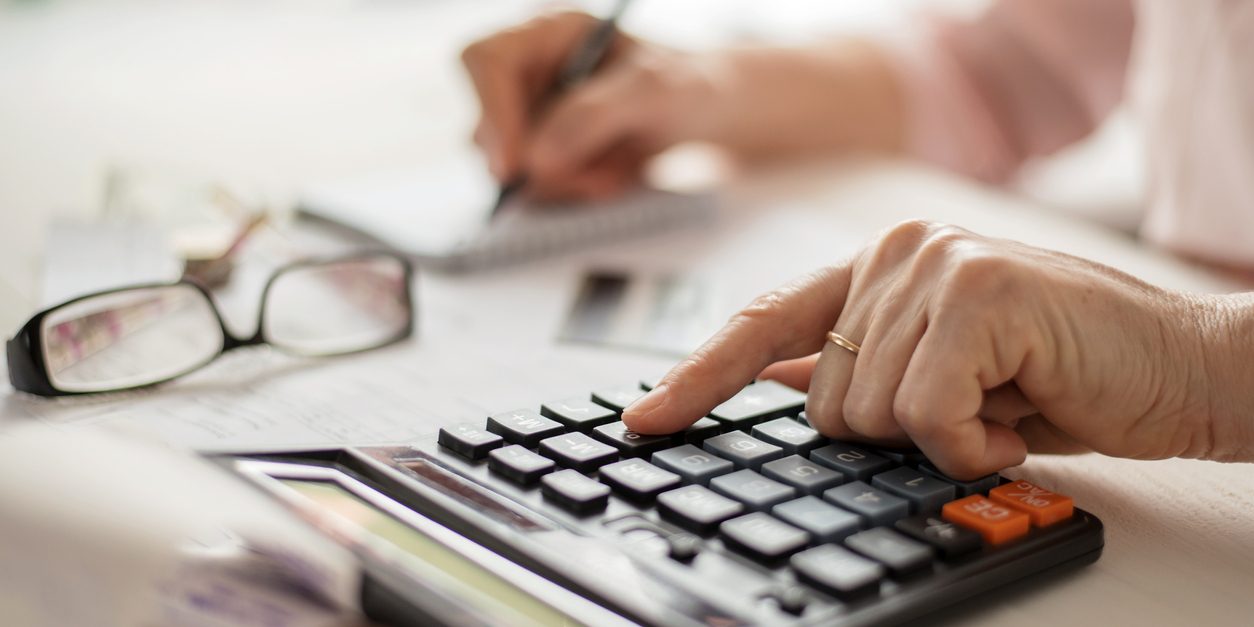 Juntar dinheiro para viajar Juntar dinheiro para viajar